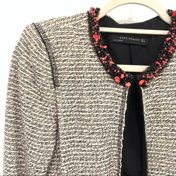 Zara Tweed Boucle Blazer Beaded Neckline Medium - Picture 4 of 12
